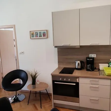 Apartman Milani With Private Garage